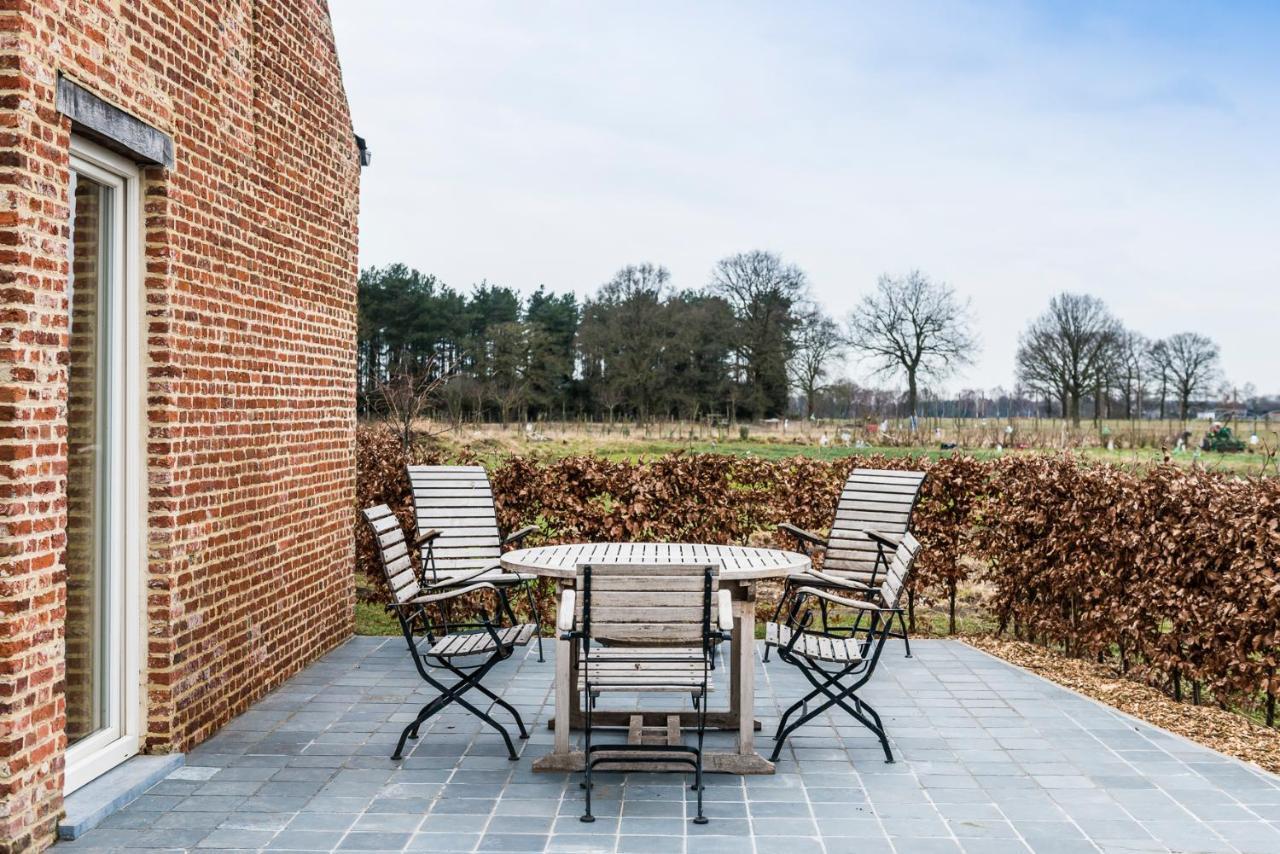 B&B Art.14 Morkhoven Buitenkant foto